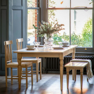 Eton Dining table set