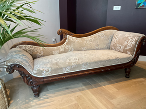 Chaise Longue