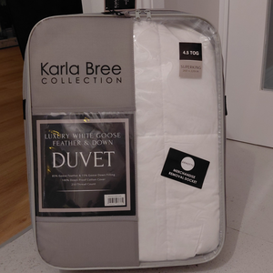 Luxury White Goose Feather & Down duvet